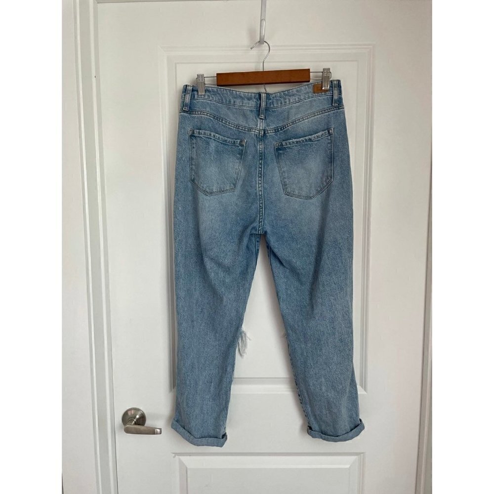 Jeans - Picture 2 of 2